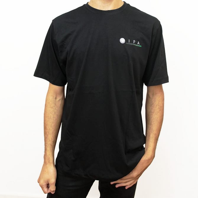 Camiseta preta da Ambev - Inclusão com a estampa "IPA"